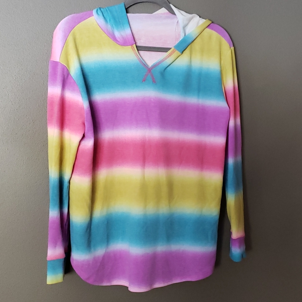 Honeyme hooded top NWT